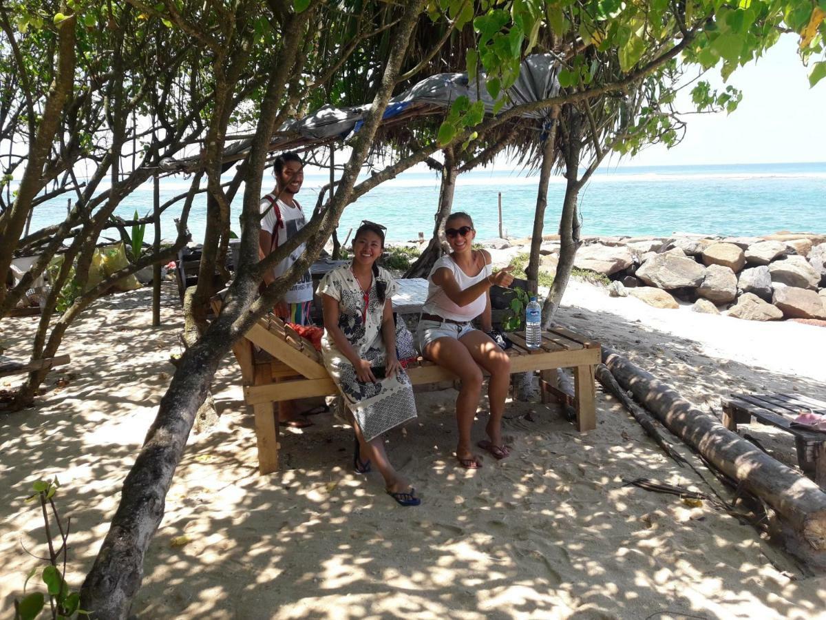 Colonial Surfing Villa Hostel & Home Stay ミディガマ・イースト エクステリア 写真